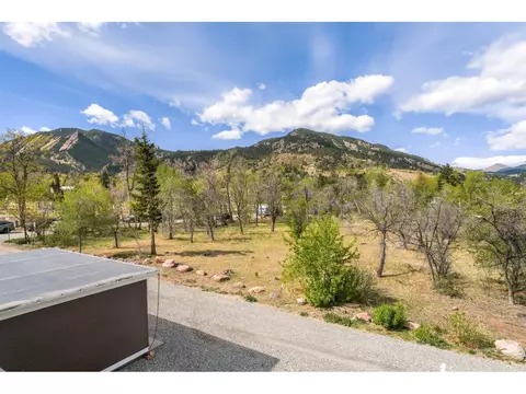 Exterior - 1321 9th St #A, Boulder, CO 80302 photo 4 of 8