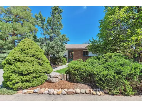 Exterior - 700 33rd St, Boulder, CO 80303 photo 4 of 12