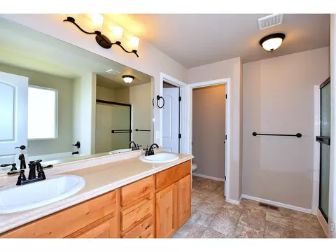 Bath - 4875 Grapevine Way, Johnstown, CO 80534 photo 1 of 3