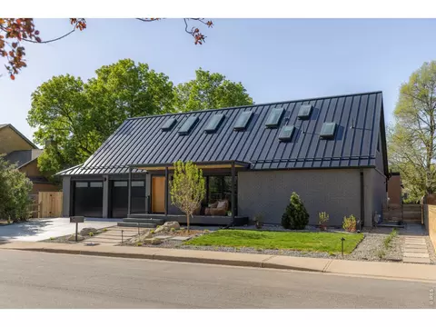 1760 Hawthorn Pl, Boulder, CO 80304