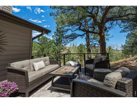 Exterior - 2706 Crestridge Ct, Boulder, CO 80302 photo 4 of 10