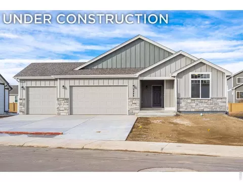 7040 Feather Reed Dr, Wellington, CO 80549