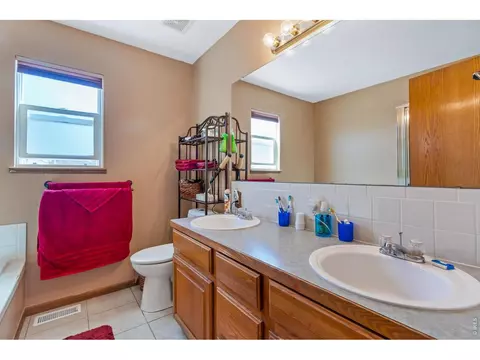 Bath - 2105 Christopher Ct, Johnstown, CO 80534 photo 1 of 3