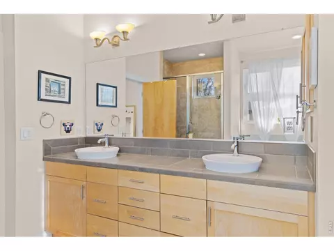 Bath - 295 Laramie Blvd, Boulder, CO 80304 photo 5 of 7
