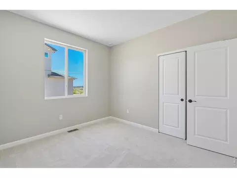 Bedroom - 24406 E 35th Dr, Aurora, CO 80019 photo 4 of 4