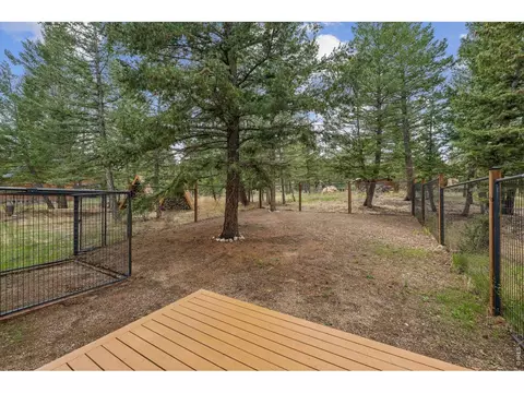 Exterior - 733 Lakeshore Dr, Boulder, CO 80302 photo 8 of 13