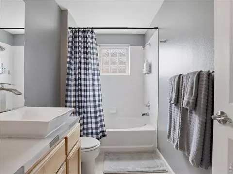 Bath - 506 Lucca Dr, Evans, CO 80620 photo 2 of 2