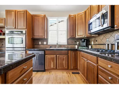 Kitchen - 123 Falcon Ln, Lyons, CO 80540 photo 3 of 7