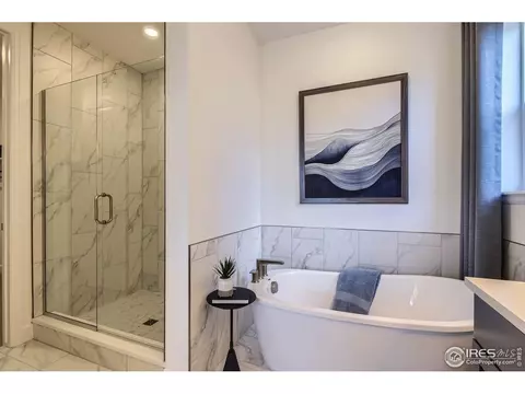 Bath - 322 Rustic Barn Ln, Berthoud, CO 80513 photo 1 of 7