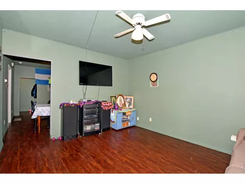 Living - 913 4th St, Greeley, CO 80631 photo 1 of 2