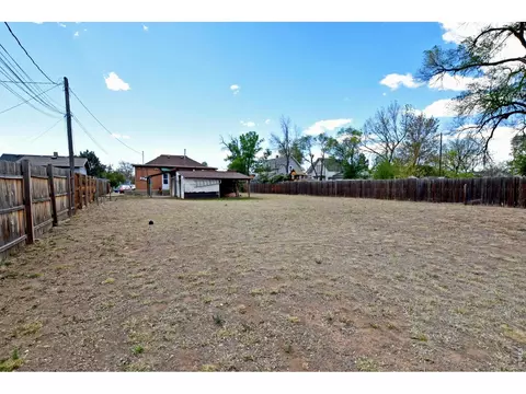 Exterior - 913 4th St, Greeley, CO 80631 photo 8 of 11