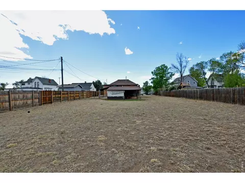 Exterior - 913 4th St, Greeley, CO 80631 photo 6 of 11