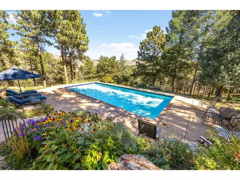 Exterior - 191 Alaska Rd, Boulder, CO 80302 photo 15 of 20