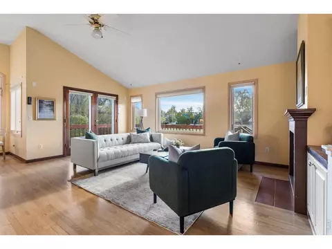 Living - 4575 Robinson Pl, Boulder, CO 80301 photo 6 of 9