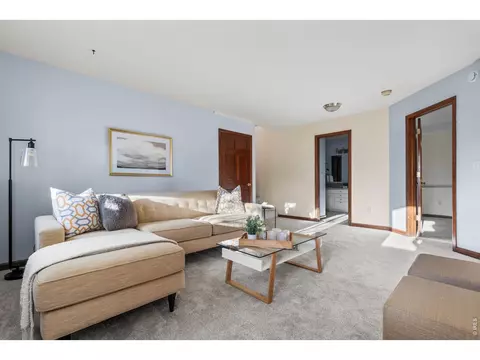 Living - 4575 Robinson Pl, Boulder, CO 80301 photo 8 of 9