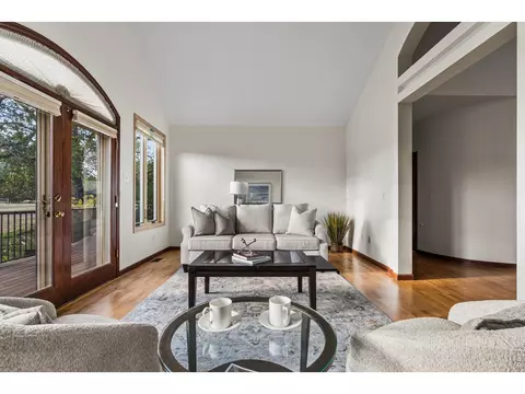 Living - 4575 Robinson Pl, Boulder, CO 80301 photo 3 of 9
