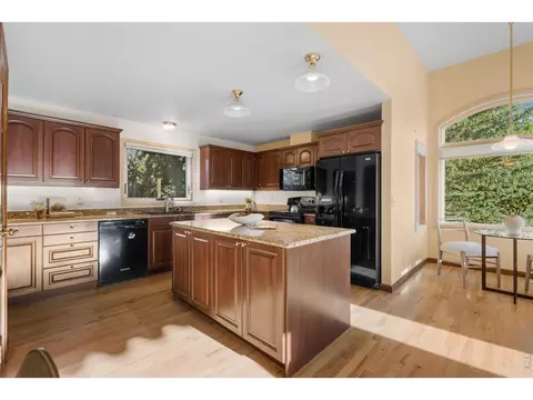 Kitchen - 4575 Robinson Pl, Boulder, CO 80301 photo 4 of 4