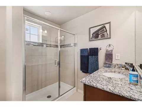 Bath - 107 S 8th St, Berthoud, CO 80513 photo 4 of 4