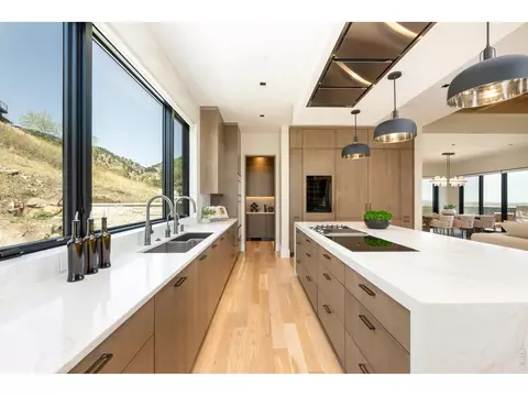 Kitchen - 3645 Cholla Ct, Boulder, CO 80304 photo 3 of 6