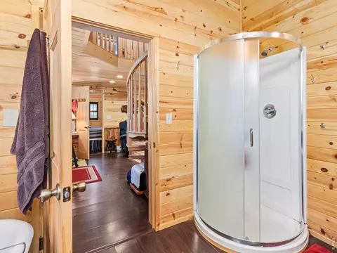 Bath - 3154 Riverside Dr, Lyons, CO 80540 photo 1 of 3