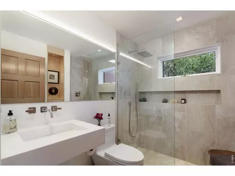 Bath - 2535 Sumac Ave, Boulder, CO 80304 photo 1 of 5