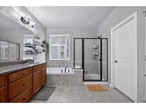Bath - 1525 Mount Meeker Ave, Berthoud, CO 80513 photo 1 of 4