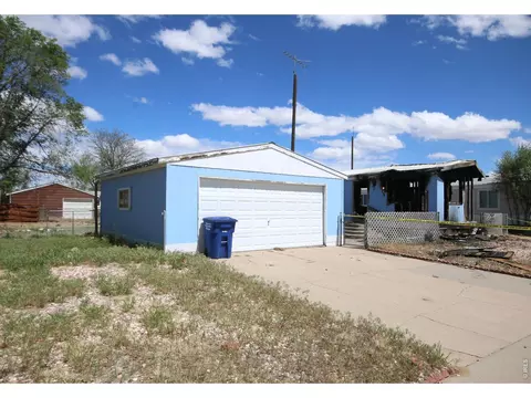 214 Oak St, Log Lane Village, CO 80705