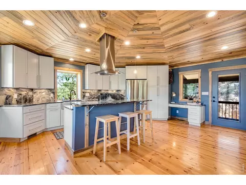 Kitchen - 80 Lookout Dr, Lyons, CO 80540 photo 1 of 4