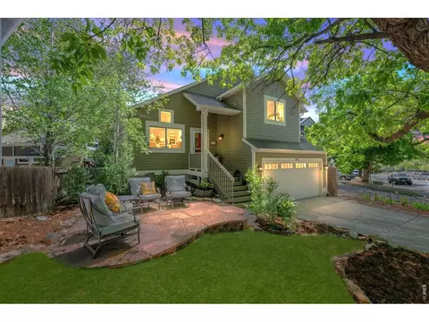 562 Spruce Cir, Louisville, CO 80027