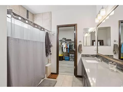 Bath - 400 Baja Dr, Windsor, CO 80550 photo 3 of 5