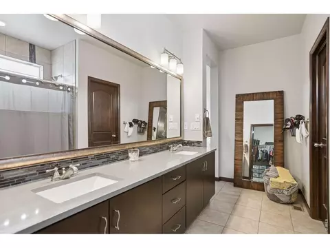 Bath - 400 Baja Dr, Windsor, CO 80550 photo 4 of 5