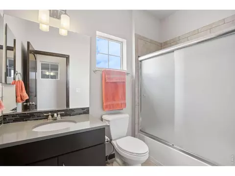 Bath - 400 Baja Dr, Windsor, CO 80550 photo 1 of 5