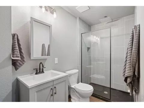 Bath - 400 Baja Dr, Windsor, CO 80550 photo 5 of 5