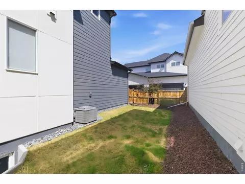 Exterior - 10329 E 62nd Ave, Denver, CO 80238 photo 7 of 10