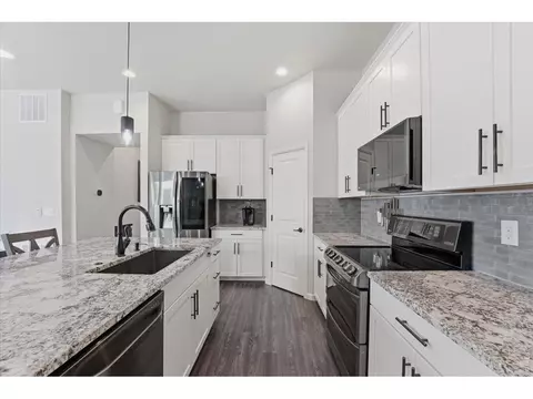Kitchen - 5487 Chantry Dr, Windsor, CO 80550 photo 2 of 6