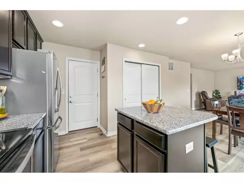 Kitchen - 5628 Bexley Dr, Windsor, CO 80550 photo 2 of 4