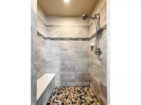 Bath - 688 Arches Ct, Berthoud, CO 80513 photo 5 of 8