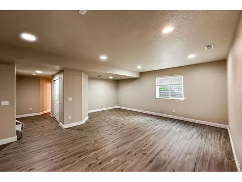 Living - 688 Arches Ct, Berthoud, CO 80513 photo 6 of 8