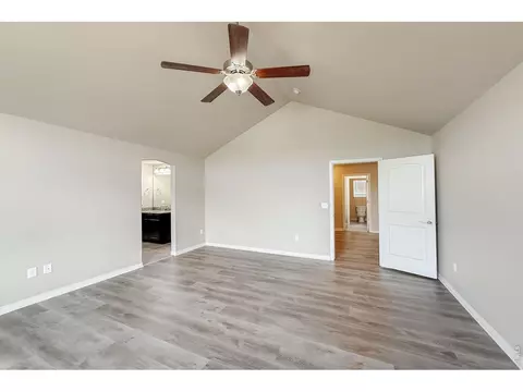 Bedroom - 688 Arches Ct, Berthoud, CO 80513 photo 4 of 11