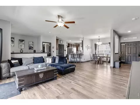 56431 E 24th Ave, Strasburg, CO 80136 photo 12