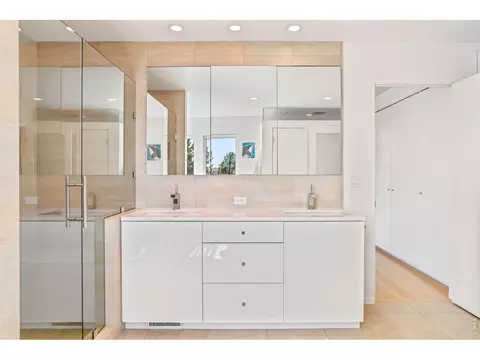 Bath - 2920 Lafayette Dr, Boulder, CO 80305 photo 5 of 7