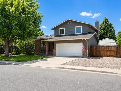 1044 Blue Spruce Dr, Loveland, CO 80538