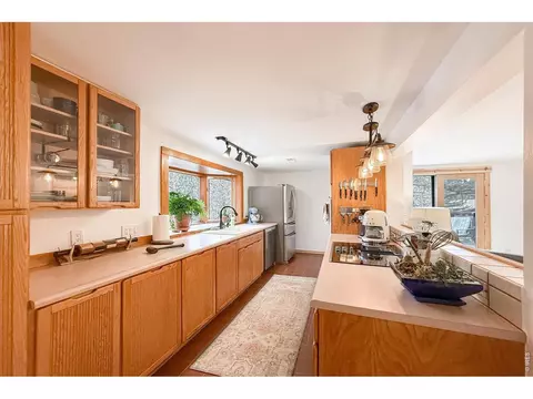 Kitchen - 34 Cedar Dr, Lyons, CO 80540 photo 1 of 3