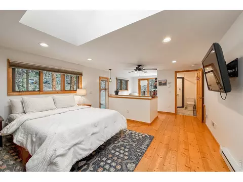 Bedroom - 34 Cedar Dr, Lyons, CO 80540 photo 3 of 4