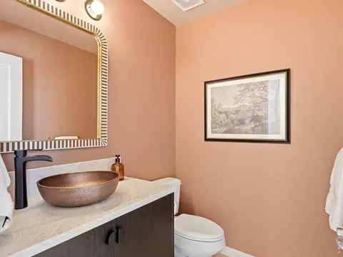 Bath - 4165 17th St, Boulder, CO 80304 photo 1 of 6