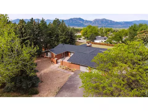 19 Ridge Rd, Boulder, CO 80303