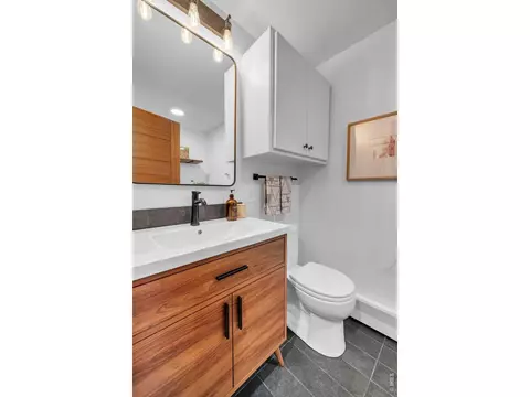 Bath - 3487 28th St #17, Boulder, CO 80301 photo 3 of 3
