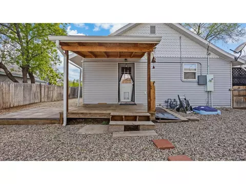 Exterior - 632 Minter Ave, De Beque, CO 81630 photo 6 of 8