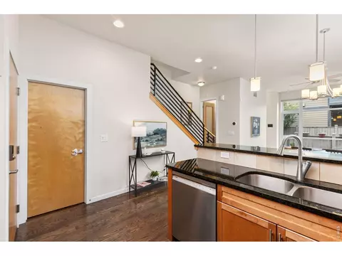 Kitchen - 4194 Longview Ln, Boulder, CO 80301 photo 3 of 3