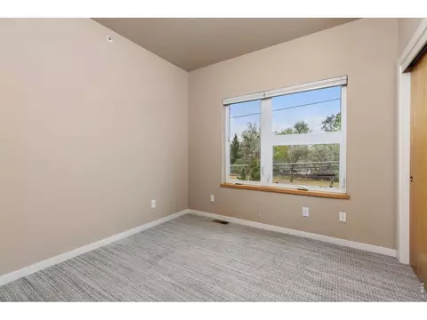 Bedroom - 4194 Longview Ln, Boulder, CO 80301 photo 4 of 5